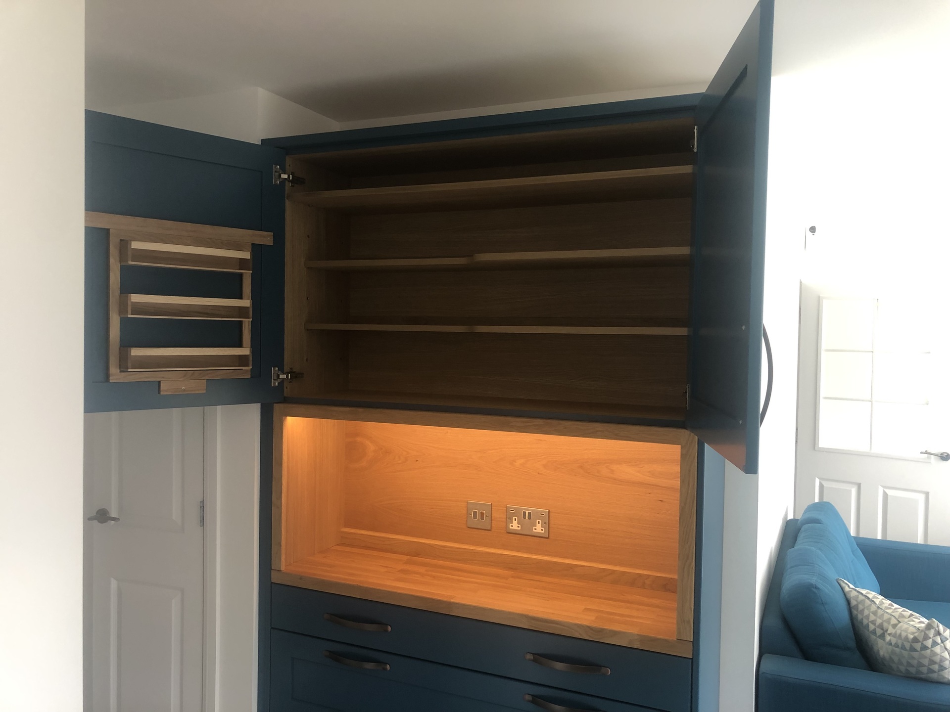 Storage cabinet, Oxfordshire